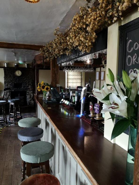 Whod Have Thought It Inn Saltash Kültér fotó